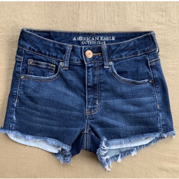 American Eagle Outfitters Pants - American Eagle 🦅  Hi-Rise Shorties Sz 4